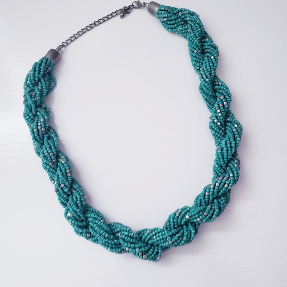 Turquoise Beaded Necklace